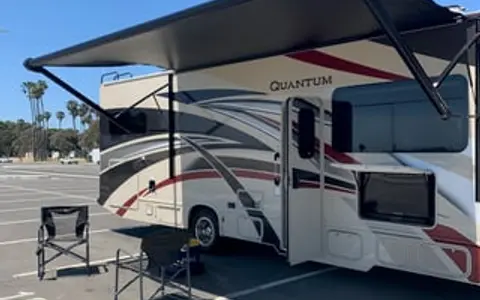 2019 FordThor Motor Coach LF131