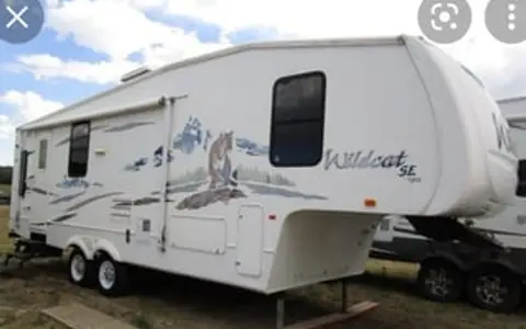 Family Friendly "Spirit" 5th wheel