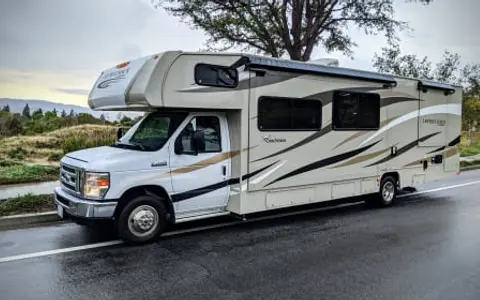 Coachmen Leprechaun - Family Adventurer - FREE DELIVERY