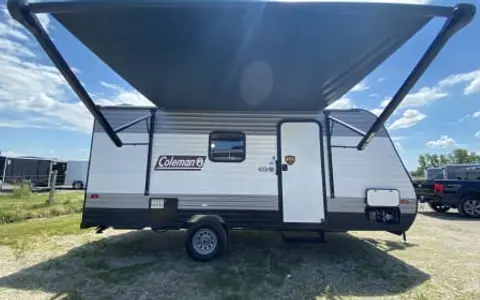 2023 Coleman Lantern 17B