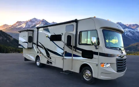 DAVID's Thor Motor Coach ace 30.1 Class A