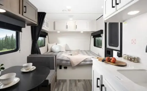 2024 Jayco Jay Flight SLX - THE Tahoe - Glacier Jaybird