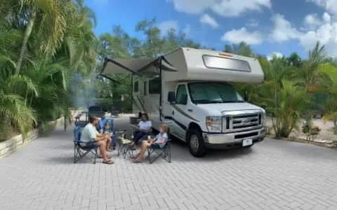 Family Class C Motorhome | Deep-Cleaned, QR Tutorials, Owner Maintained
