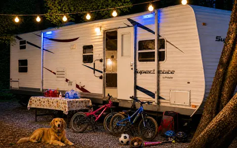 Sleeps 10 Bunkhouse RV – Built for Family Adventures, Bikes, Games & Campfire Nights 🌲🔥