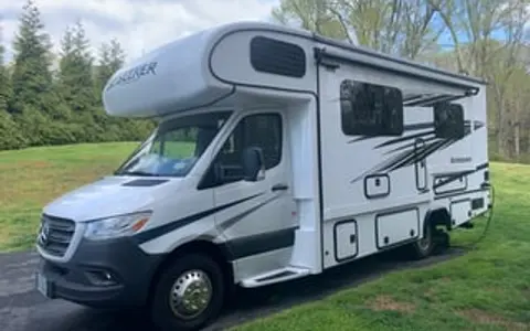 2022 Forest River RV Sunseeker MBS 2400B