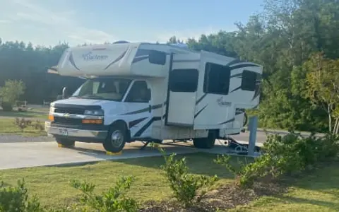 2019 Forest River Coachmen Freelander - Great for Couples and Families