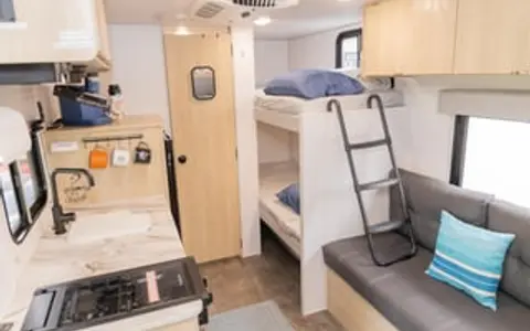 Easy SUV Tow Bunk House Sleeps 4 STOCKED! Pet
