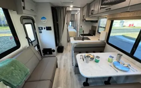 2026 30ft Coachmen 27QB#2 - Sleeps 6 - Fully Stocked Adventure Supplies.
