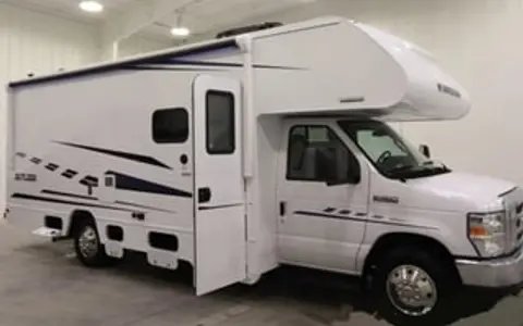 2019 Winnebago Outlook 25J