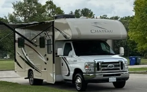 Adventure Ready Cruiser – Free Snacks & Drinks!