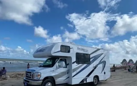 2022 Thor Motor Coach Freedom Elite 22FE