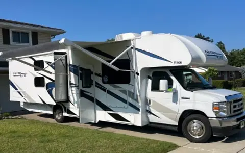 2023 Thor Freedom Elite Class C Mobile home