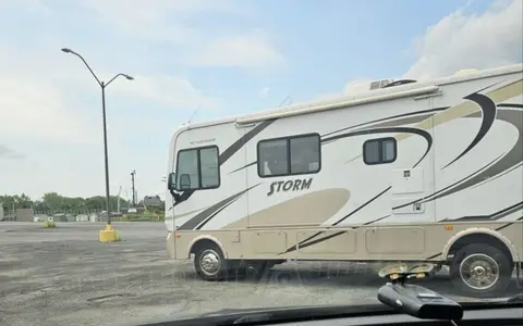 Michael's Fleetwood Storm Class A