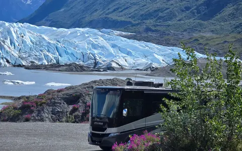 Do you want tailgates, beach trips, or cross country adventures?  Welcome!