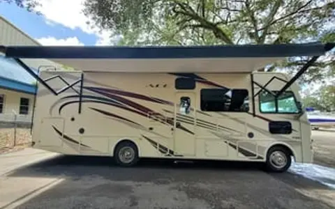 2018 Thor Motor Coach - ACE 30.2 Bunkhouse
