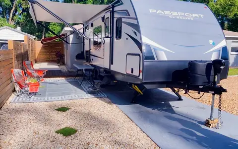 JOSEPH's 2298053726 Keystone Passport Travel Trailer