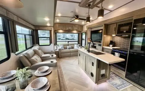 Wander- We Deliver To Fort Wilderness!