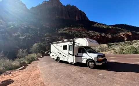 Legacy Continuum, LLC 2019 Coachmen Freelander 23FS