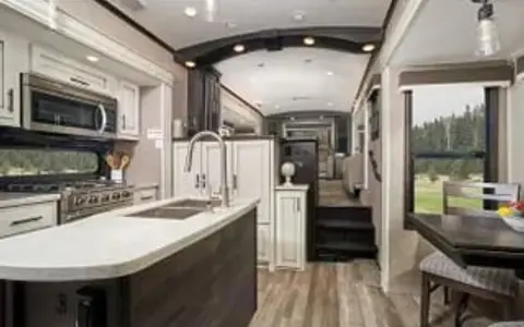 Ultimate in Luxury RV Glamping.  Delivery Only