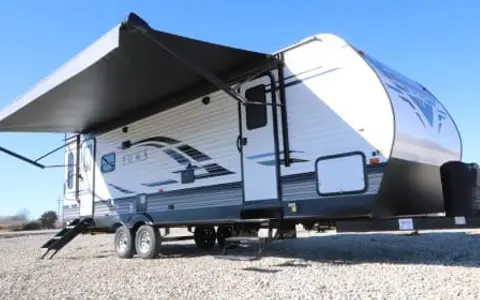 2022 Puma 27' Rear Lounge (30)