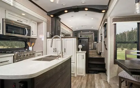 Ultimate Luxury RV Glamping Experience! - Delivery Only - NOT FOR OHV AREAS