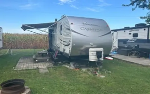 Cozy Coachmen Catalina!