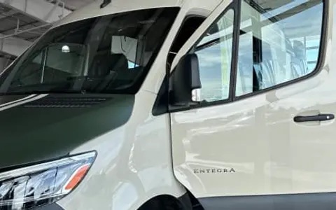 Avo-Launch, Mercedes Sprinter, Class B, sleeps 4, large storage