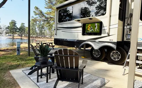 Luxury RV Cottage