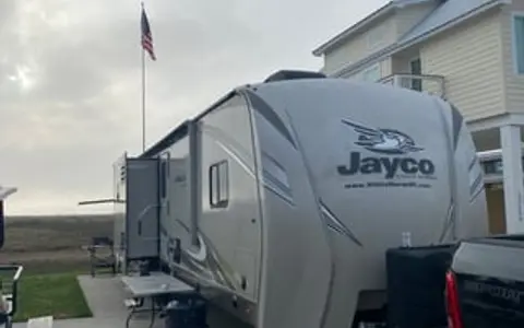 2019 Jayco Eagle 34TSBH Newly renovated