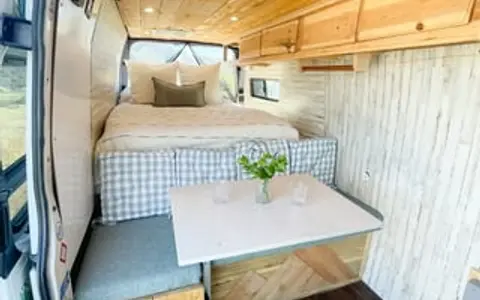 2008 Mercedes Sprinter "Sage"