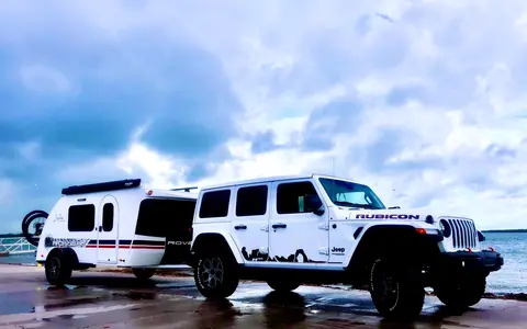 Rover RV InTech Travel Trailer