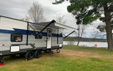 Easy Tow 26-Foot Bunkhouse