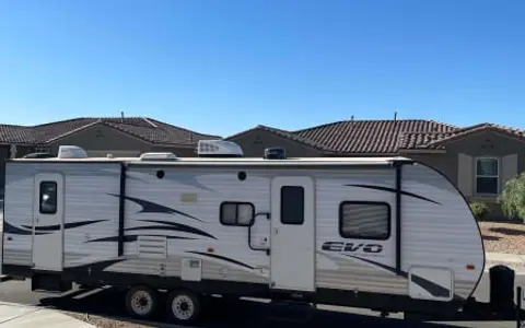 King’s Forest River 2850 Travel Trailer