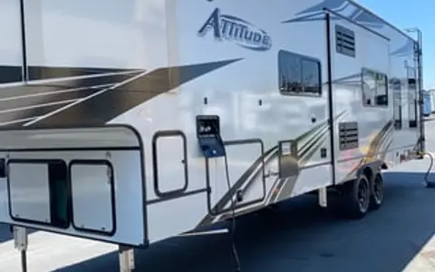 2021 Eclipse Attitude Wide Lite 3322SAG