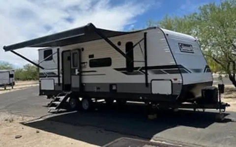 Ray's cozy Coleman