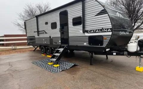 2025 Coachmen Catalina 261BHS **15% Discount**