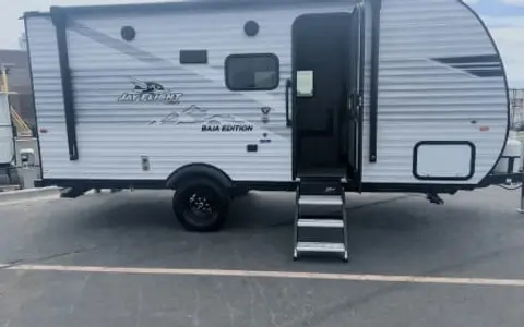 MAK RV Rentals