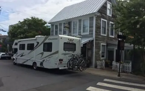 Comfy living in the Colleen