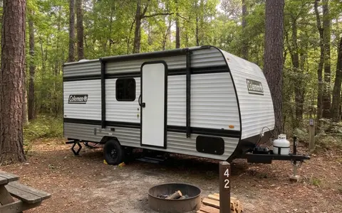 Family Memories Keystone Coleman 17B Travel Trailer
