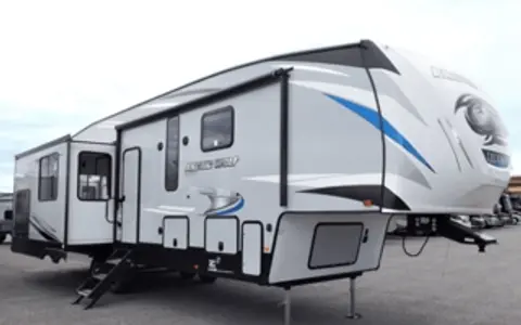 2022 Forest River RV Cherokee Arctic Wolf Suite 3550