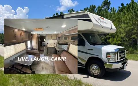 32' Bunkhouse w/ WiFi - Your Home Away From Home