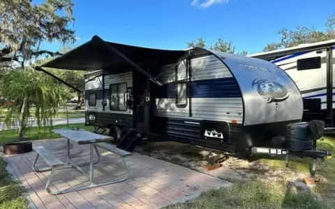 Lucy the Grey Wolf w/bunkbeds Family Camper