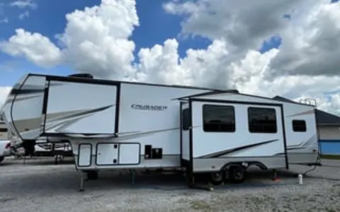 2 Bed 1.5 Bath Luxury RV ! KY Horse Park glamper!