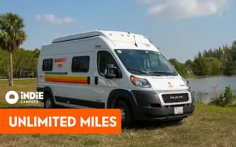 Active Pop Top | Chicago | Unlimited Miles