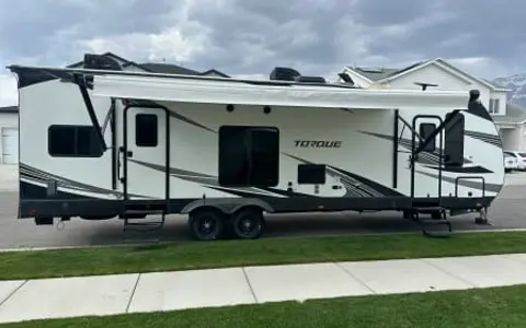 Torque Toy Hauler 16ft Garage