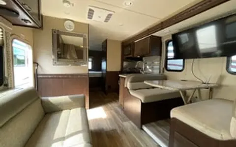 “TULIP” - 2017 Thor Motor Coach Freedom Elite 29FE