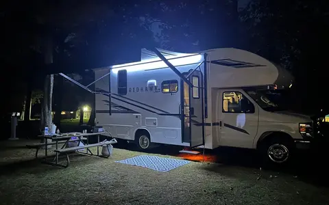 American X-peditions Jayco Redhawlk SE