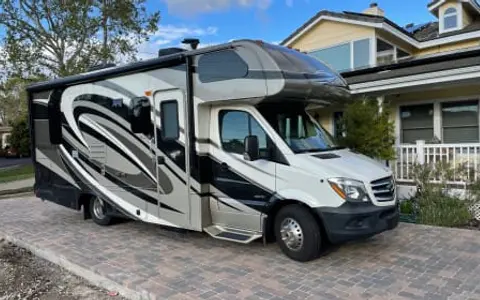 2016 Forester MBS 2401R Mercedes Benz Sprinter Turbo Diesel 25’