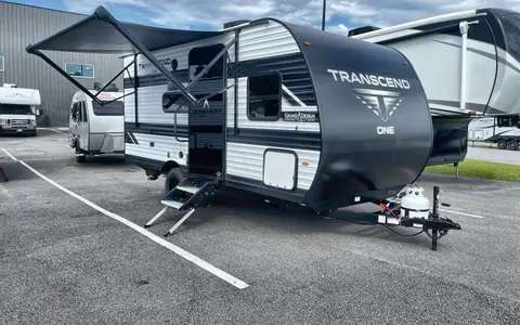 Grand Design Transcend One 151BH Travel Trailer