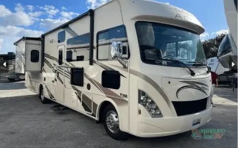 2018 THOR ACE 32.1, 2 FULL BATHS,KING,PET FRIENDLY